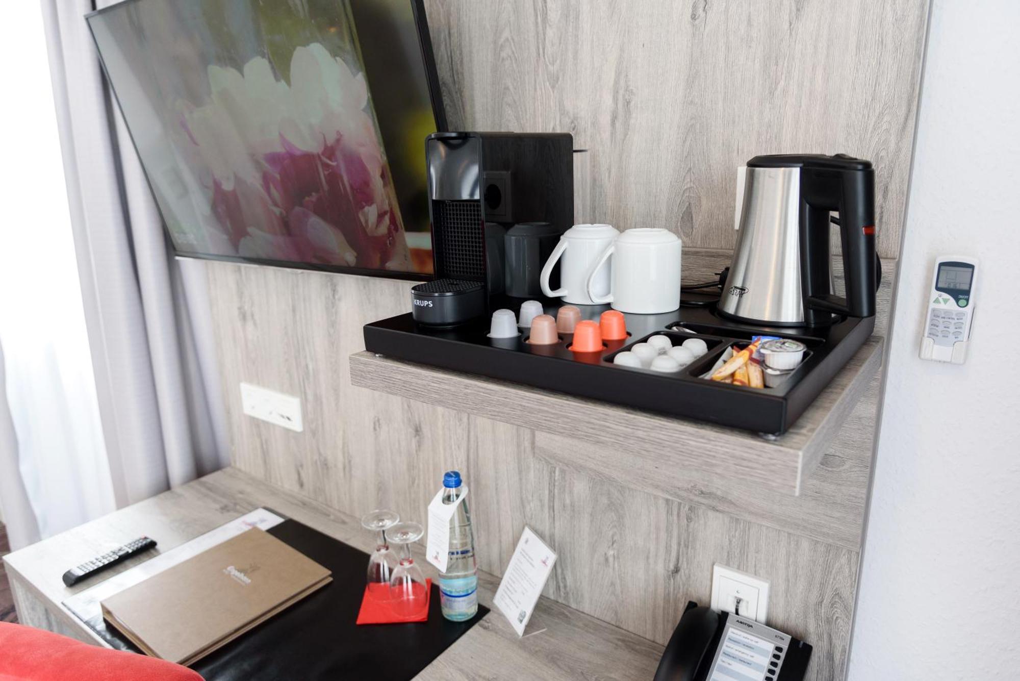 Hotel Engelhorn Лаймен Екстериор снимка