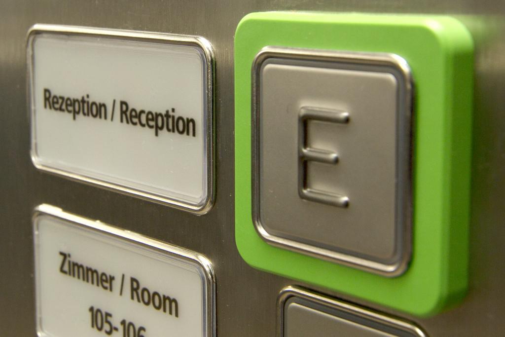 Hotel Engelhorn Лаймен Екстериор снимка