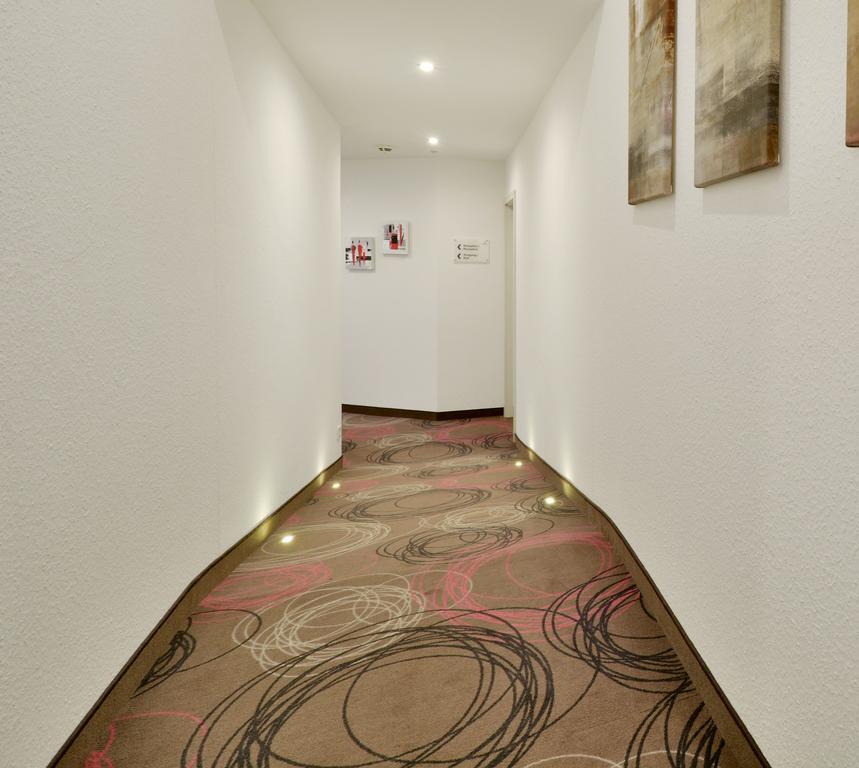 Hotel Engelhorn Лаймен Екстериор снимка