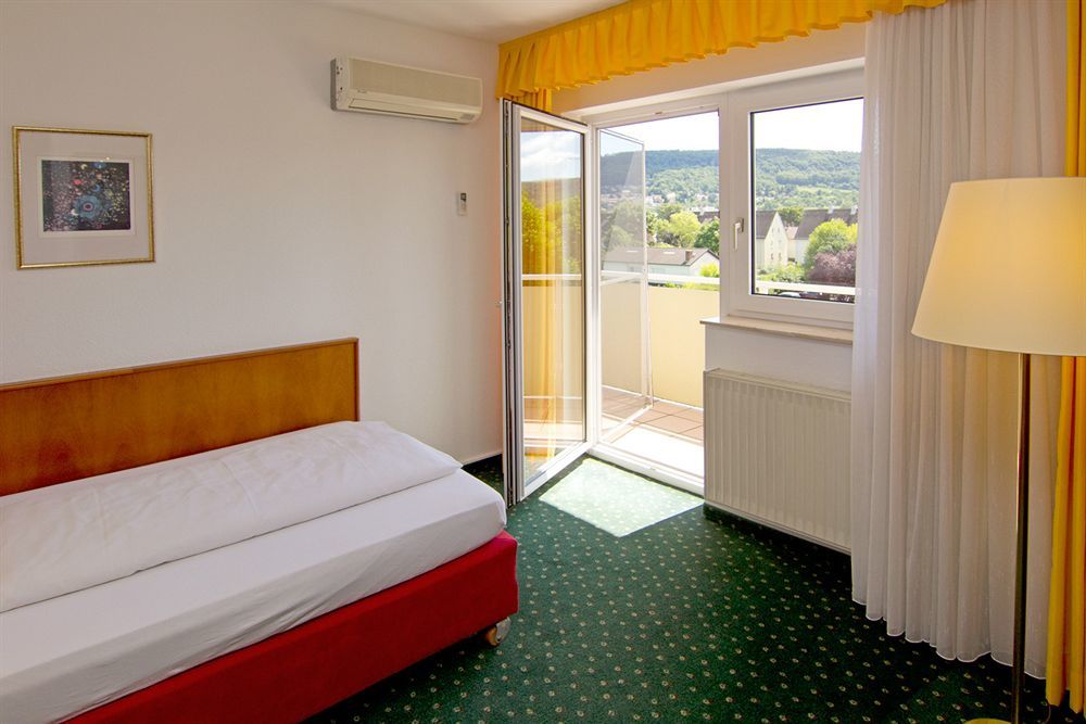 Hotel Engelhorn Лаймен Екстериор снимка